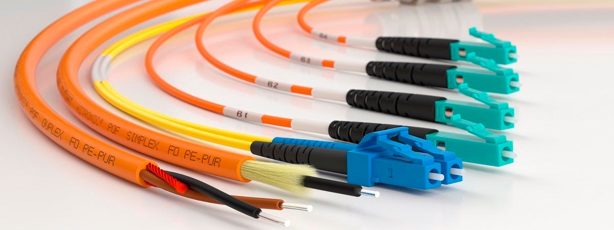 Single Mode Fiber Optical Cable VS Multimode Fiber Optical CableSingle Mode Fiber Optical Cable VS Multimode Fiber Optical Cable